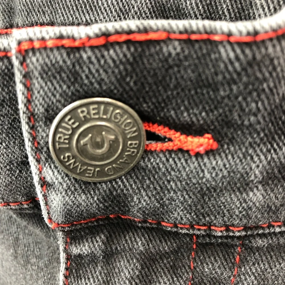 True Religion Men’s Ricky Relaxed Jean Sz 34X33 Washed Black Red Stitch Ripped